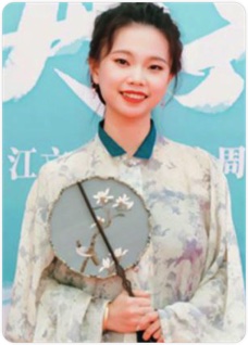 她与灯她与灯名言_金句_语录赏析